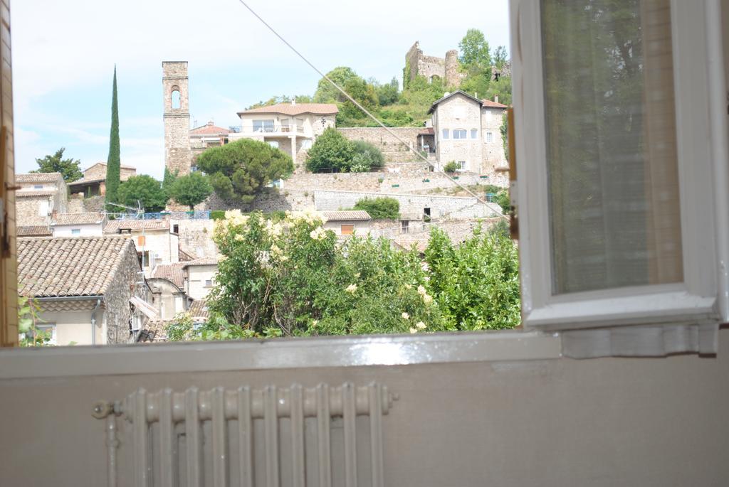 Le Logis Charmant Charmes-sur-Rhone Zimmer foto